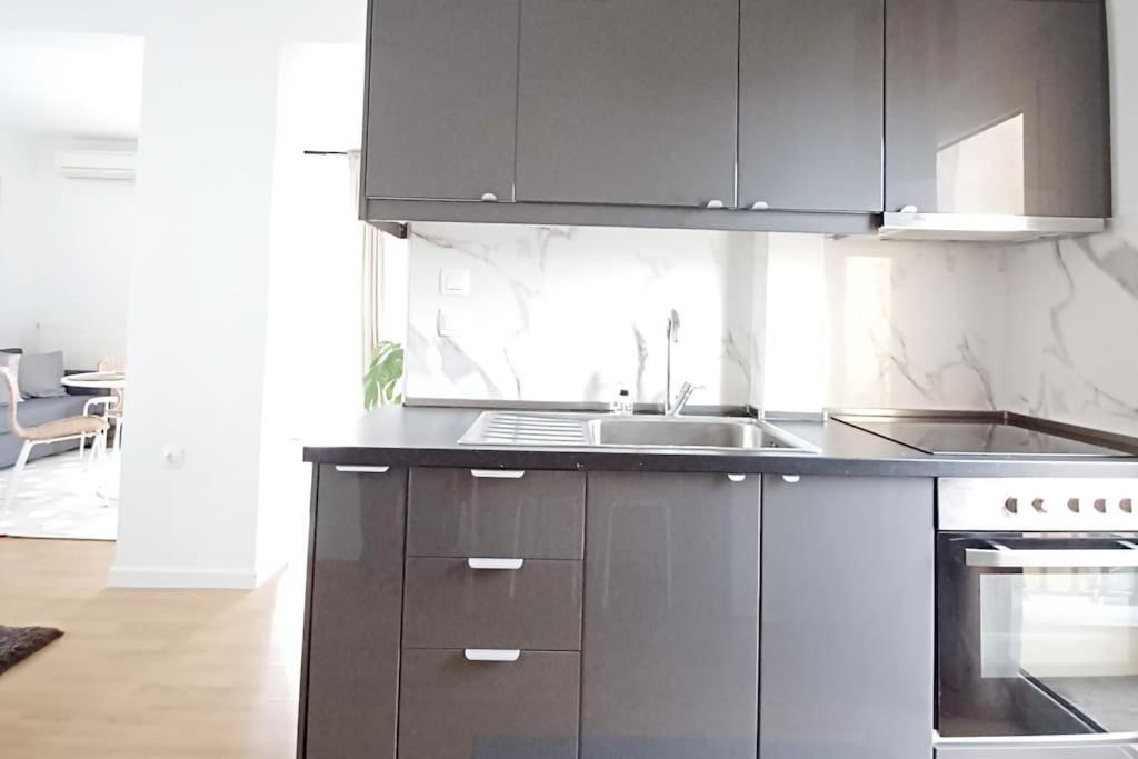 Apartament Shiny And Relaxing 5th Floor Salonic